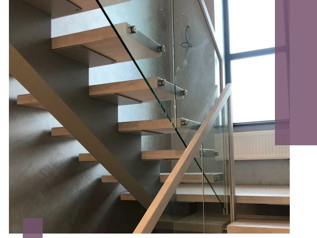 Изготовление лестниц на монокосоуре в Озёрске с монтажом и гарантией