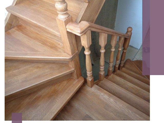 Дубовые лестницы под ключ в Озёрске: изготовление и монтаж