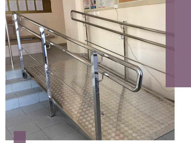 Перила для инвалидов в Озёрске — надежные поручни и ограждения