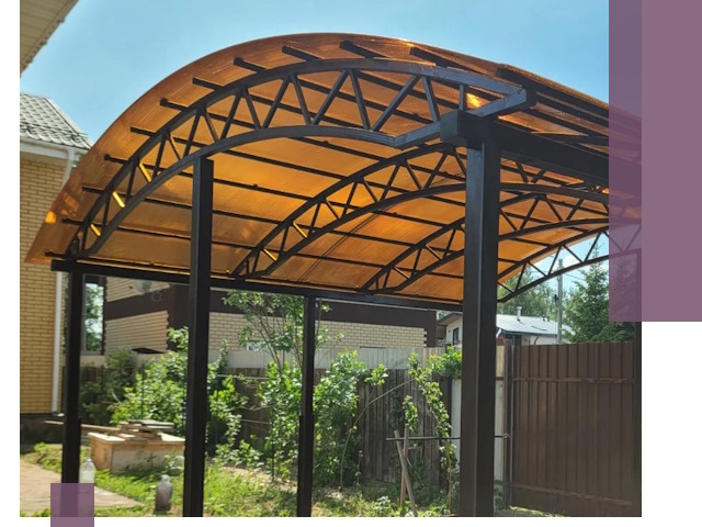 Изготовление навесов под ключ в Озёрске из качественных материалов