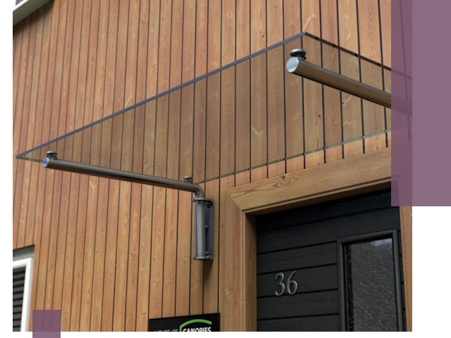 Стеклянные козырьки на входы и фасады в Озёрске