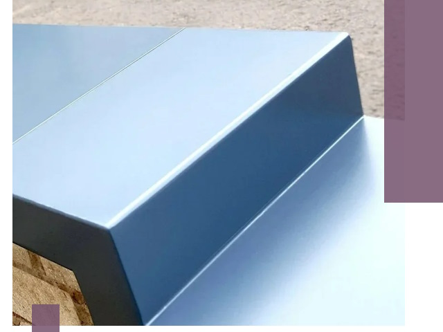 Крышки на парапет в Озёрске: изготовление и монтаж под ключ